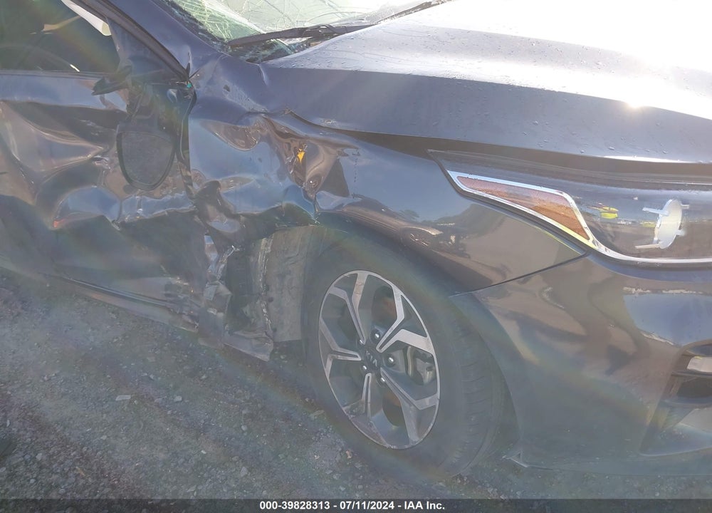 2021 KIA FORTE LXS VIN: 3KPF24AD4ME293718