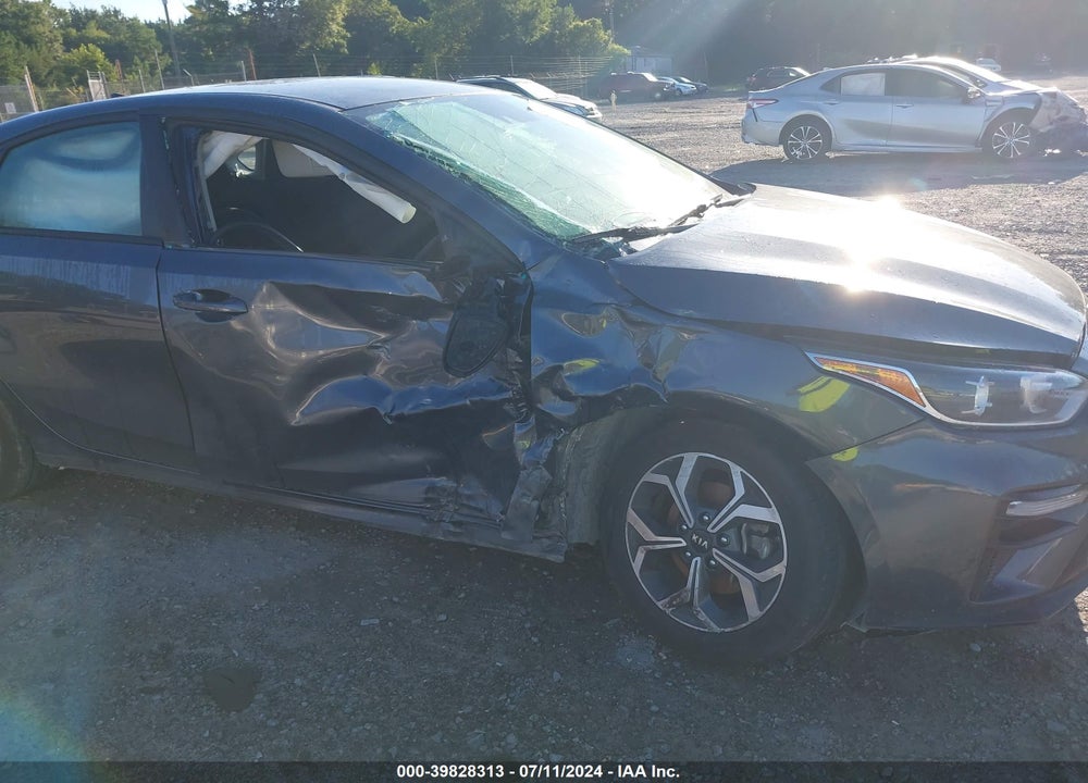 2021 KIA FORTE LXS VIN: 3KPF24AD4ME293718