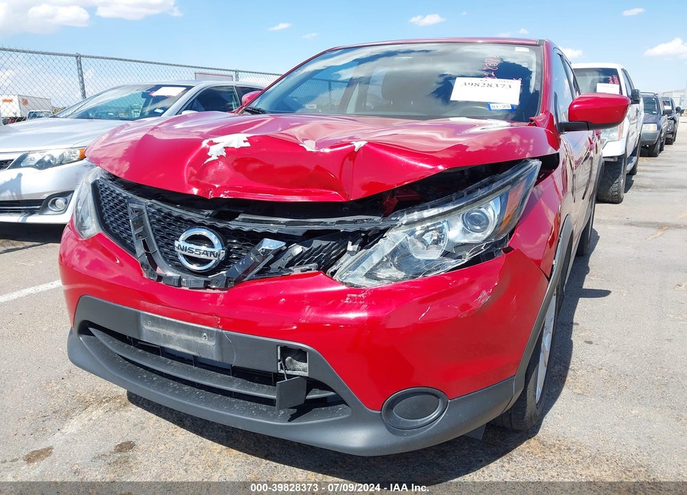 2017 NISSAN ROGUE SPORT VIN: JN1BJ1CP4HW036077