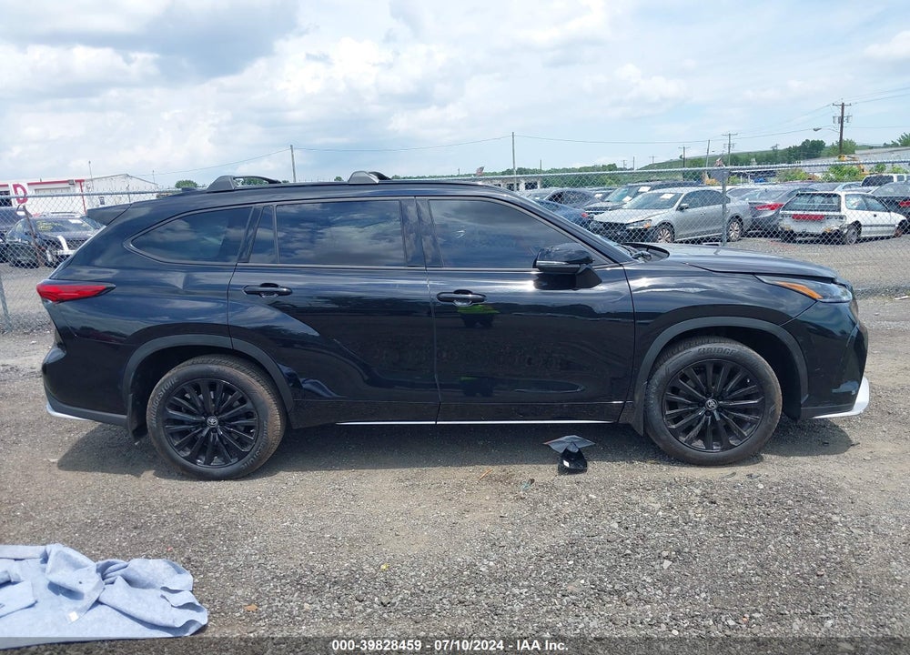 2023 TOYOTA HIGHLANDER XSE VIN: 5TDKDRBH9PS518443