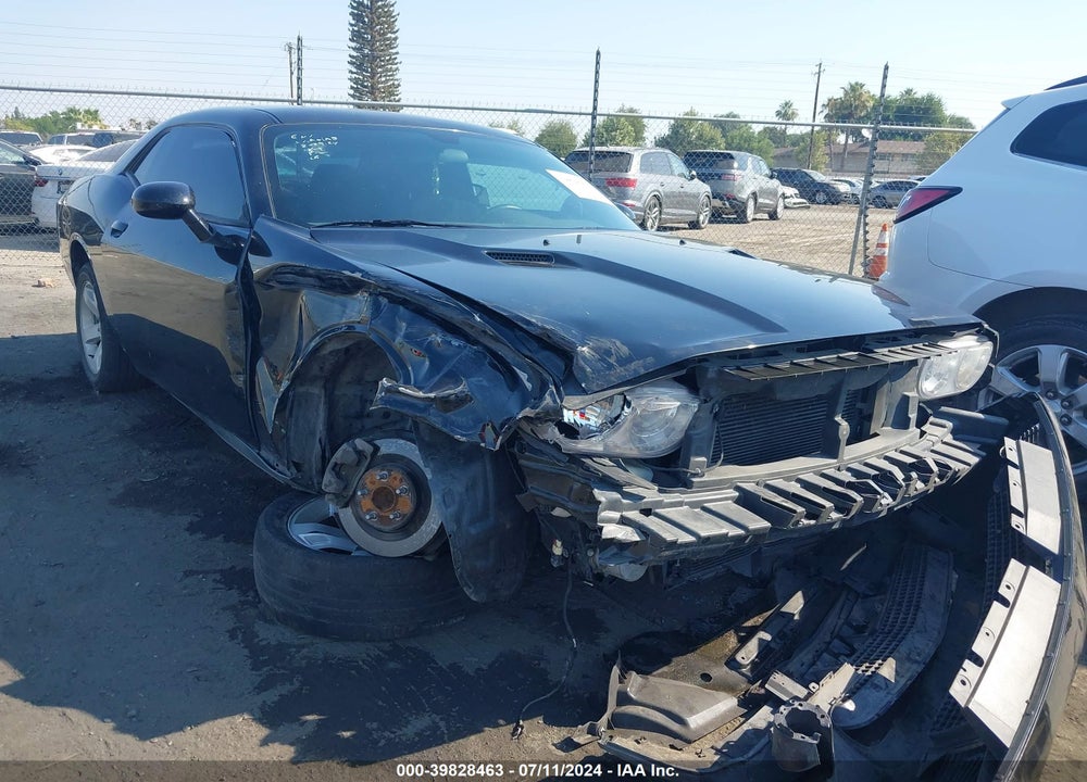 2013 DODGE CHALLENGER SXT VIN: 2C3CDYAGXDH530395
