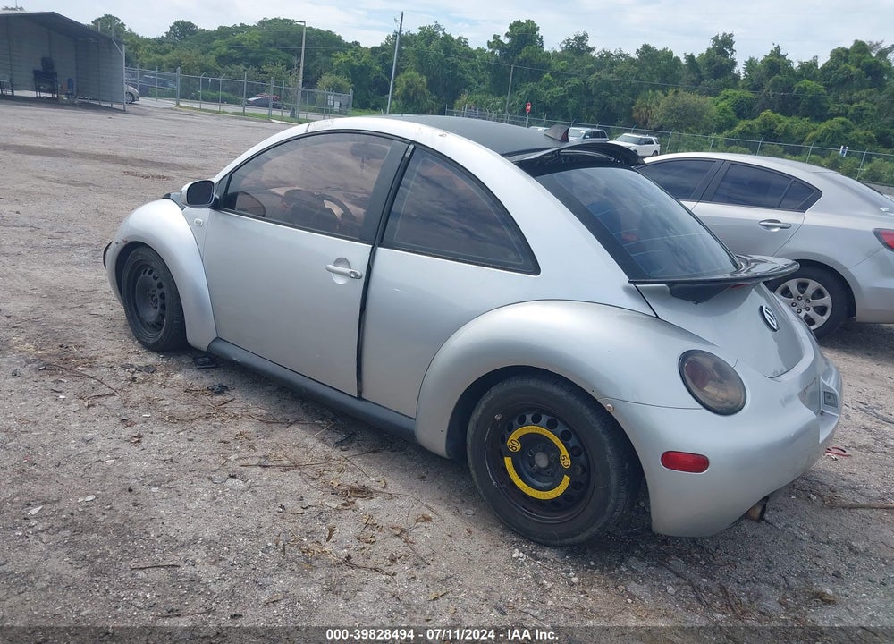 2001 VOLKSWAGEN NEW BEETLE GLS 1.8L TURBO VIN: 3VWCD21C11M412509