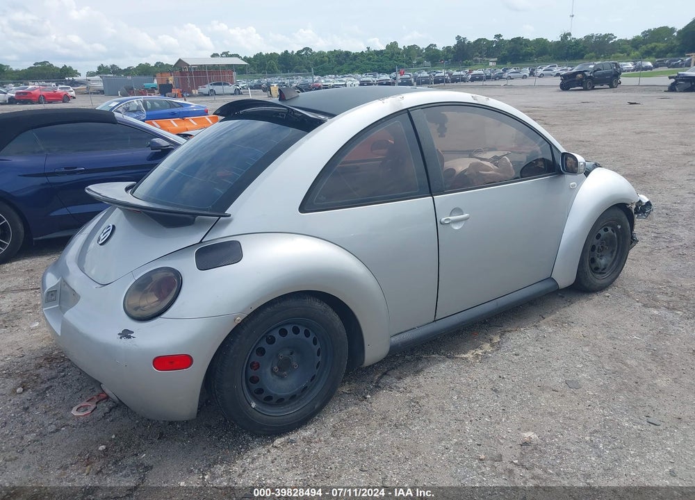 2001 VOLKSWAGEN NEW BEETLE GLS 1.8L TURBO VIN: 3VWCD21C11M412509