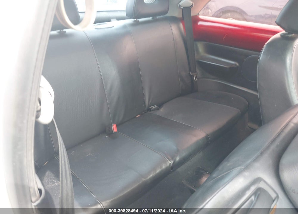 2001 VOLKSWAGEN NEW BEETLE GLS 1.8L TURBO VIN: 3VWCD21C11M412509