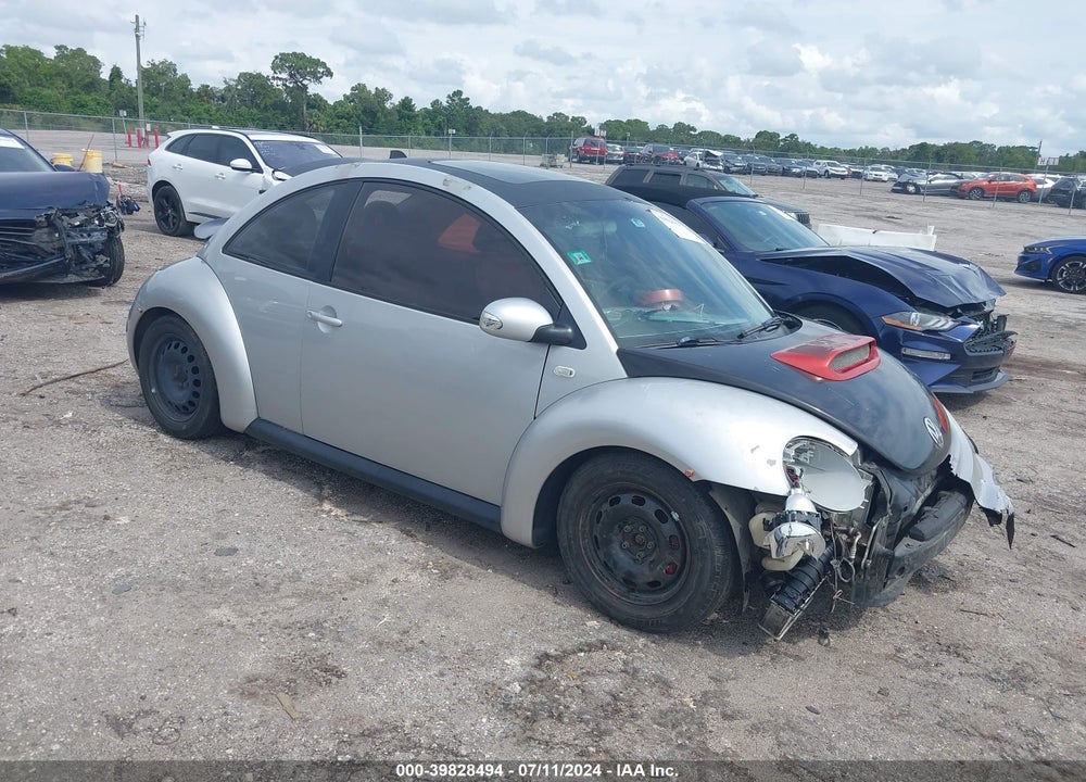 2001 VOLKSWAGEN NEW BEETLE GLS 1.8L TURBO VIN: 3VWCD21C11M412509