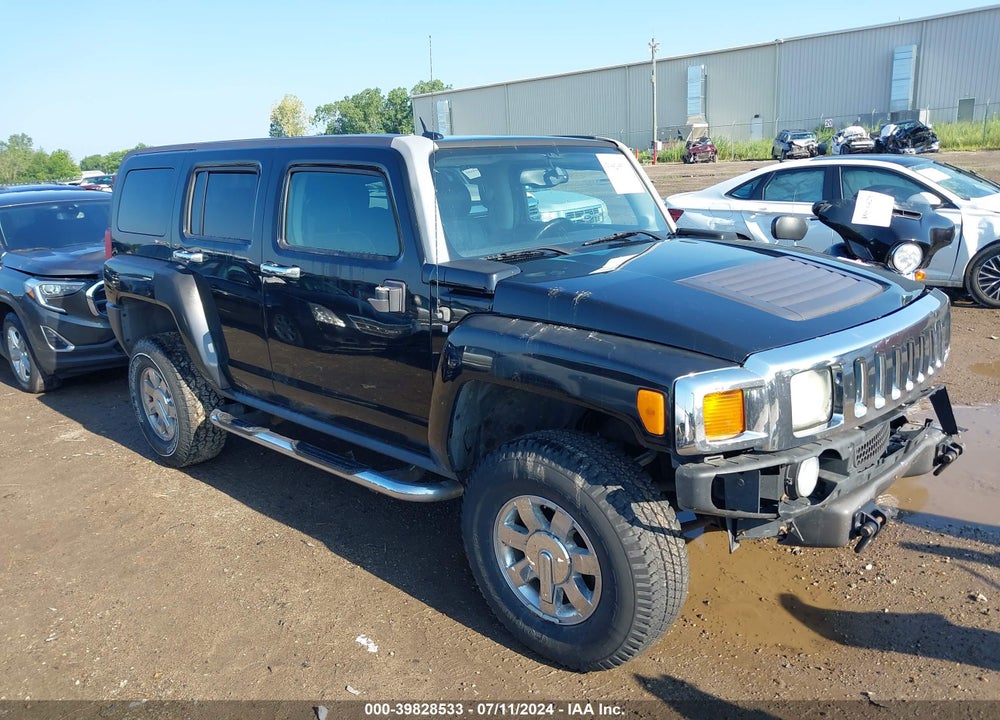 2007 HUMMER H3 SUV VIN: 5GTDN13E678211465