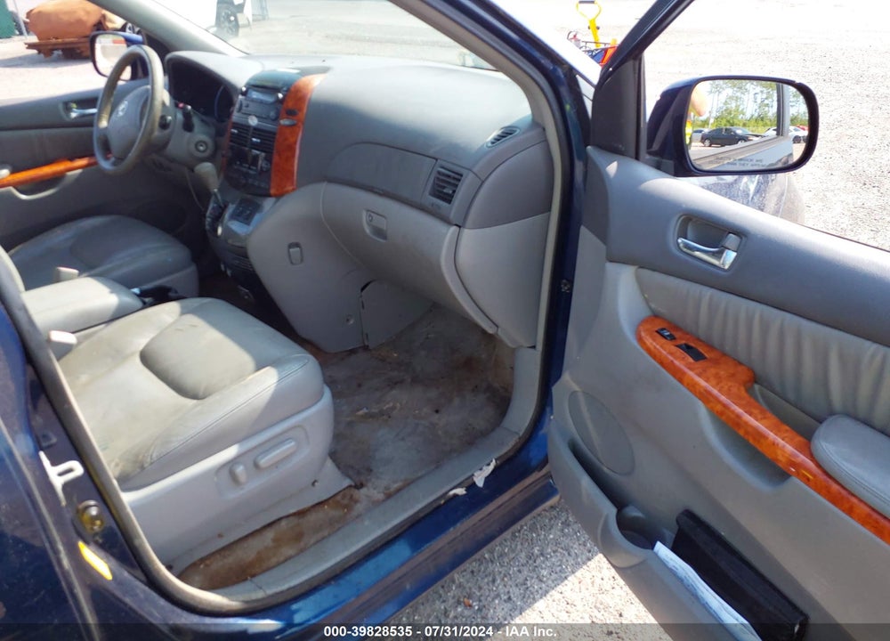 2006 TOYOTA SIENNA XLE VIN: 5TDZA22CX6S475006