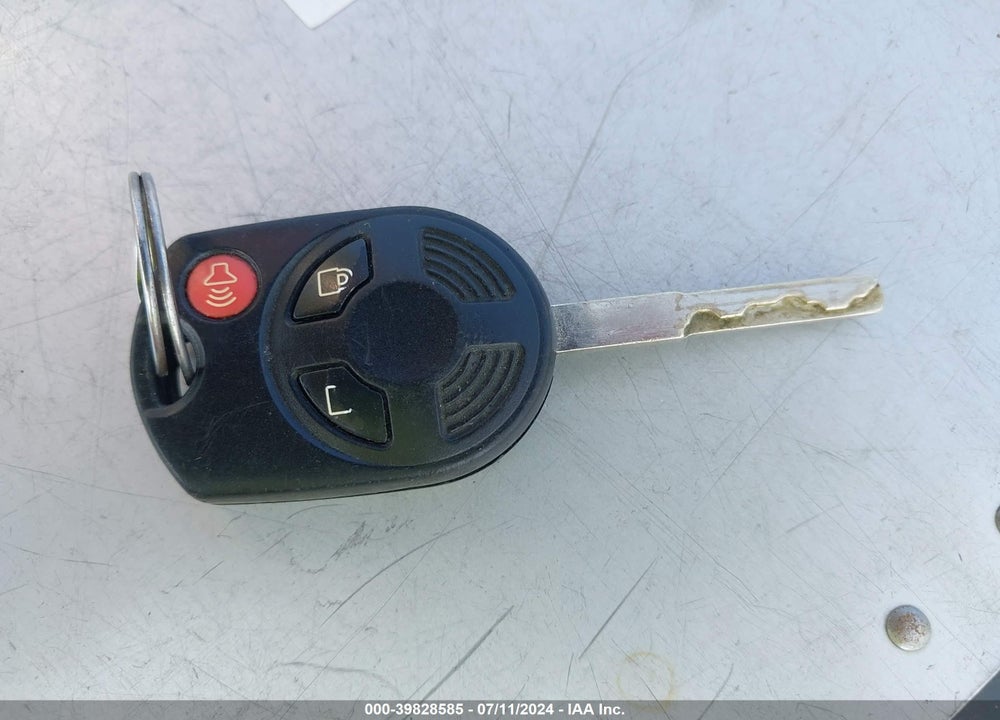 2016 FORD ESCAPE S VIN: 1FMCU0F71GUA84379