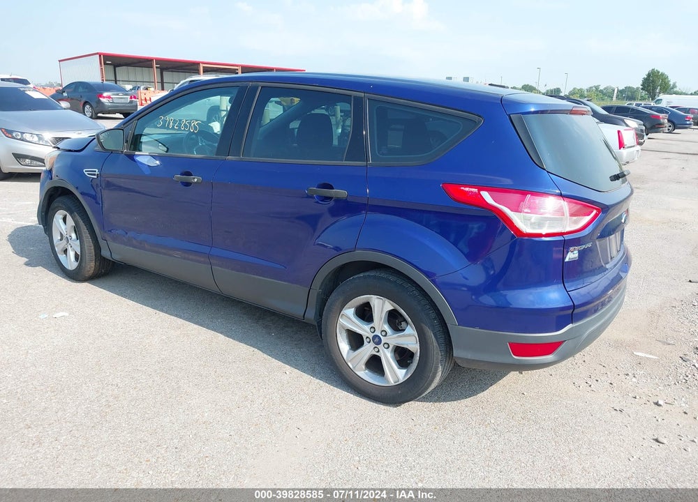 2016 FORD ESCAPE S VIN: 1FMCU0F71GUA84379