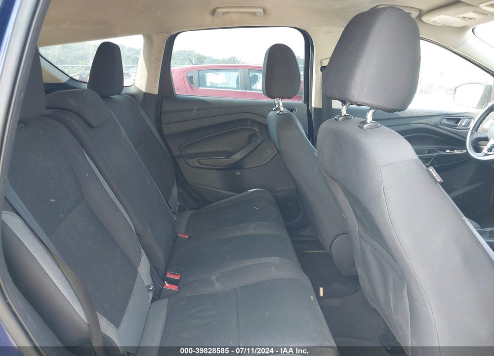 2016 FORD ESCAPE S VIN: 1FMCU0F71GUA84379