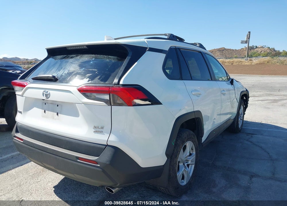 2019 TOYOTA RAV4 XLE VIN: 2T3P1RFV8KW076471