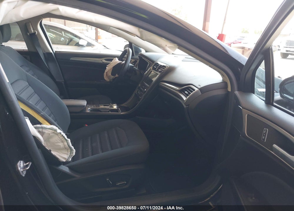 2019 FORD FUSION HYBRID SE VIN: 3FA6P0LU1KR142841