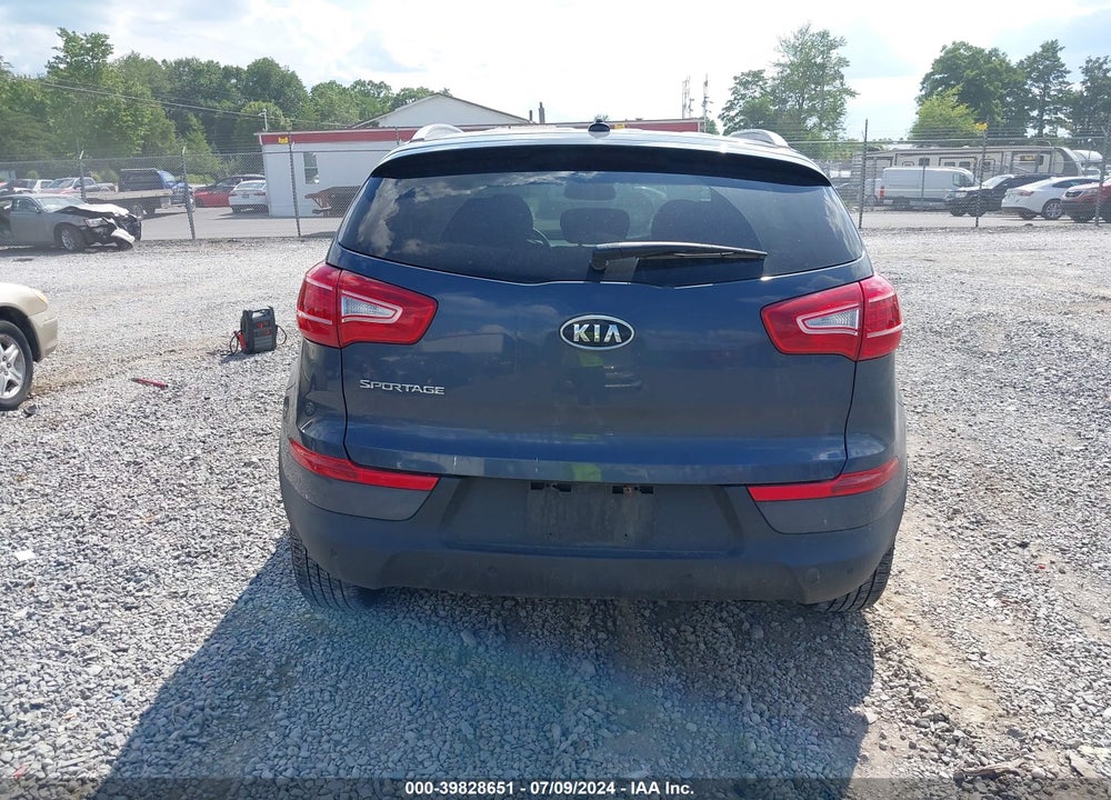2011 KIA SPORTAGE LX VIN: KNDPBCA29B7053669