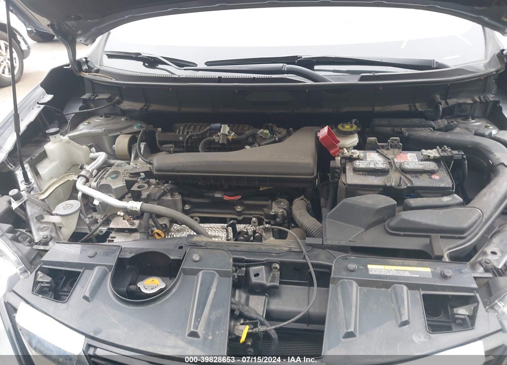 2018 NISSAN ROGUE SV VIN: KNMAT2MT3JP565086