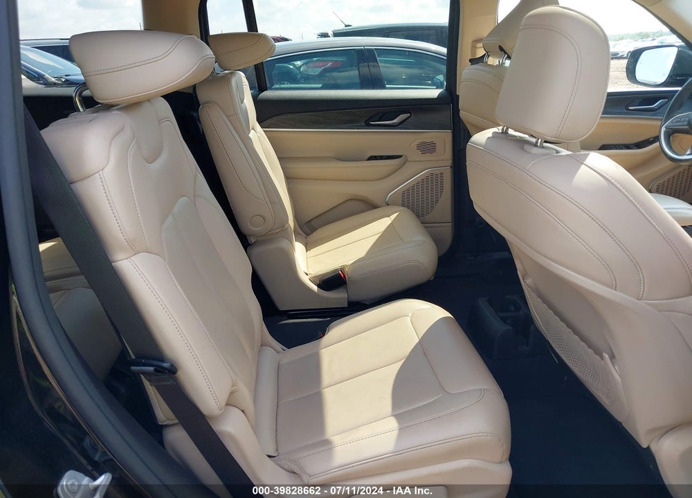 2021 JEEP GRAND CHEROKEE L LIMITED 4X4 VIN: 1C4RJKBG8M8161603