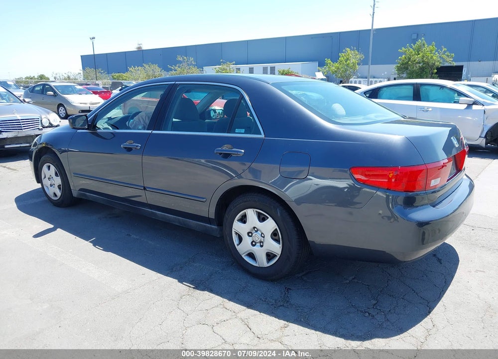 2005 HONDA ACCORD 2.4 LX VIN: 1HGCM56425A105117
