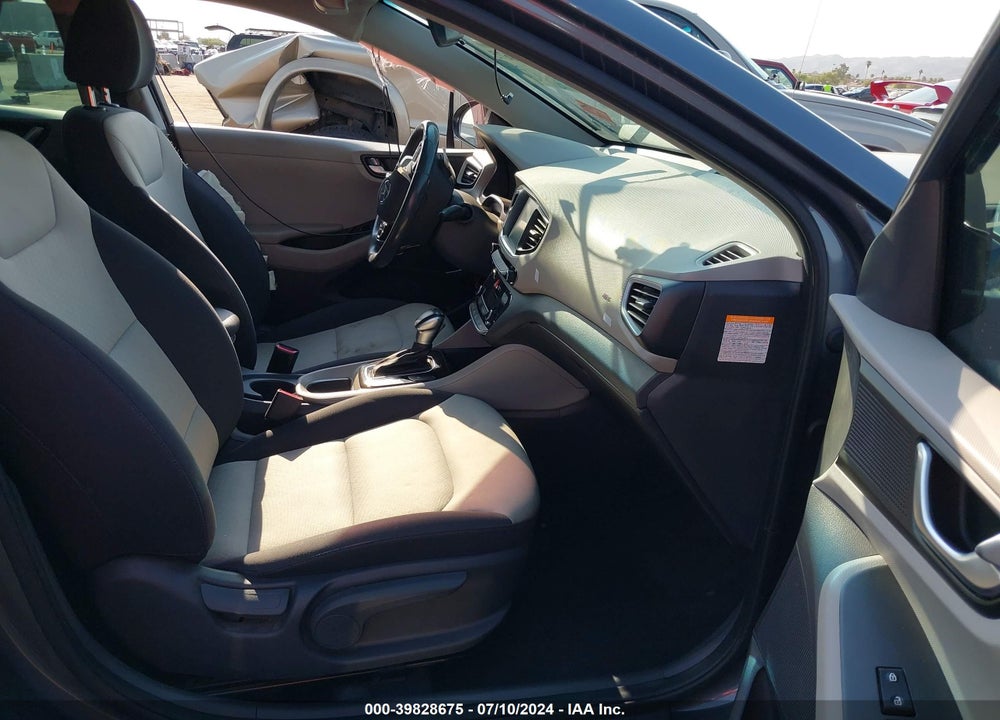 2019 HYUNDAI IONIQ HYBRID SEL VIN: KMHC75LC3KU112035