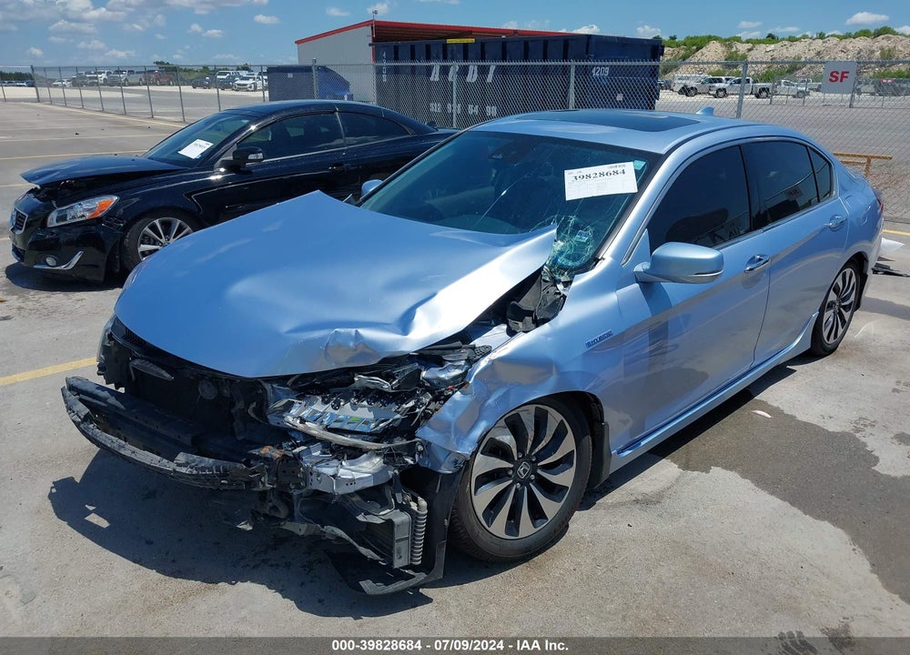 2017 HONDA ACCORD HYBRID TOURING VIN: JHMCR6F76HC010857