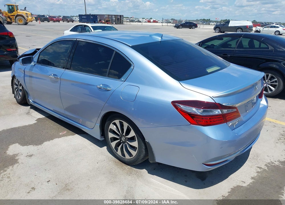 2017 HONDA ACCORD HYBRID TOURING VIN: JHMCR6F76HC010857