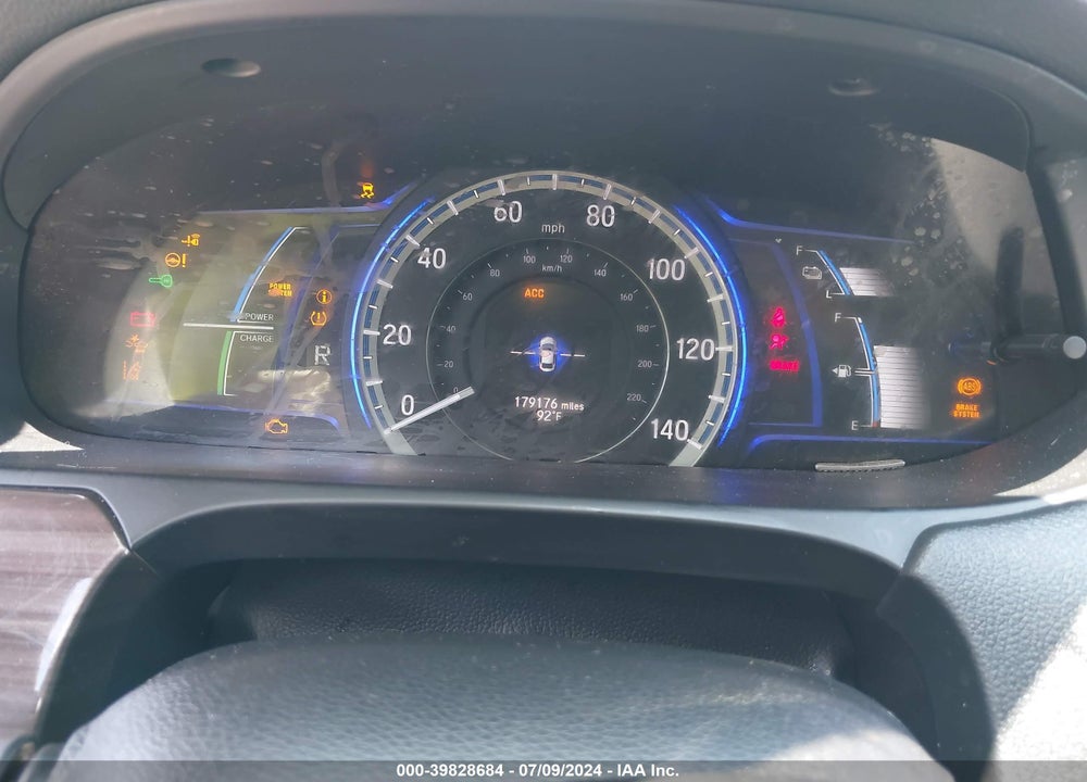 2017 HONDA ACCORD HYBRID TOURING VIN: JHMCR6F76HC010857