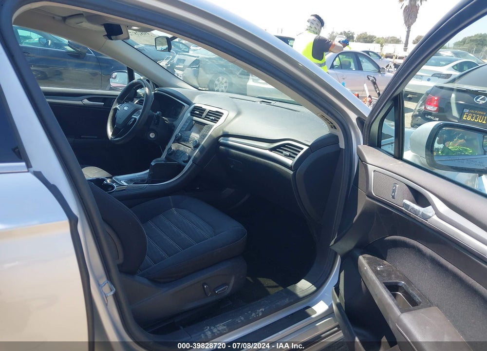 2016 FORD FUSION SE VIN: 3FA6P0H76GR307230