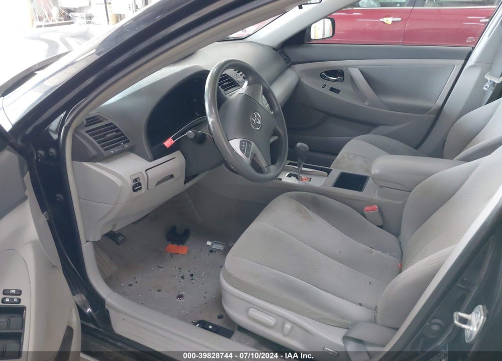 2009 TOYOTA CAMRY LE VIN: 4T4BE46K19R068146