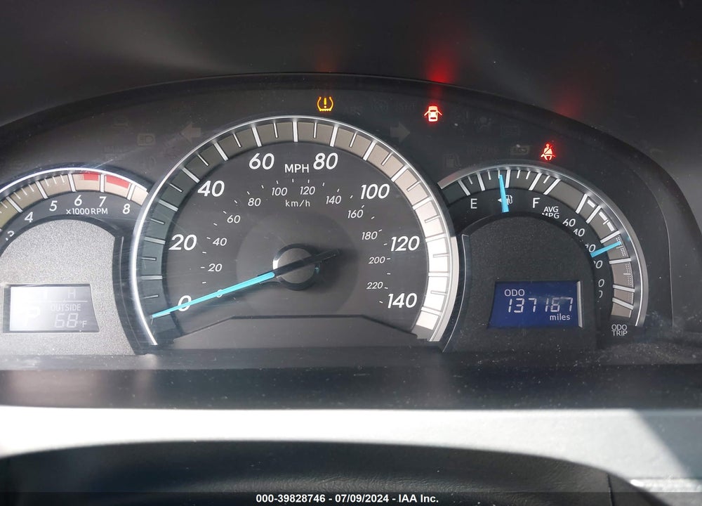 2014 TOYOTA CAMRY SE VIN: 4T1BF1FK8EU380805
