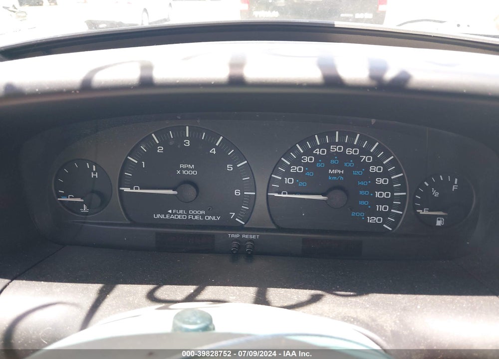 1999 DODGE GRAND CARAVAN SE VIN: 1B4GP44G6XB582366