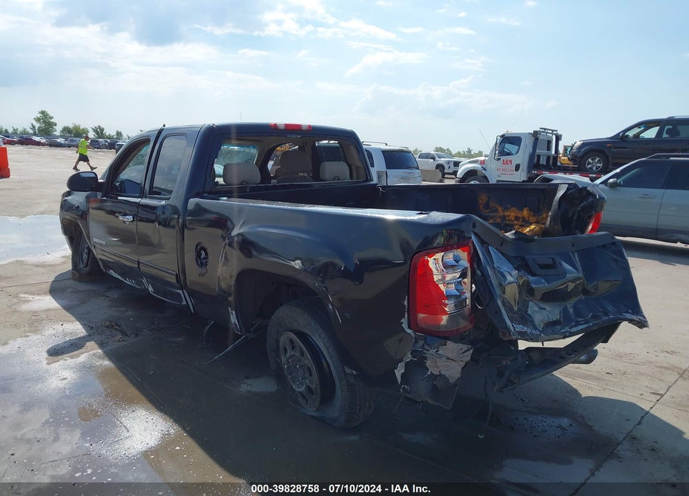 2007 GMC SIERRA 1500 SLE1 VIN: 2GTEC19C071664197