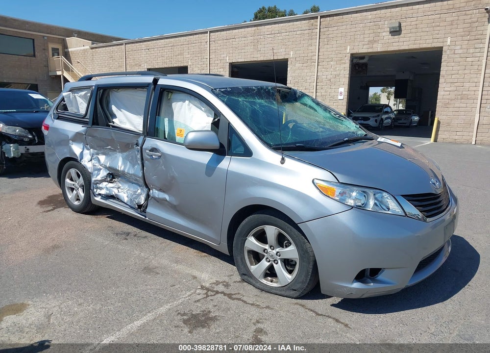 2012 TOYOTA SIENNA VIN: 5TDKK3DC3CS276490
