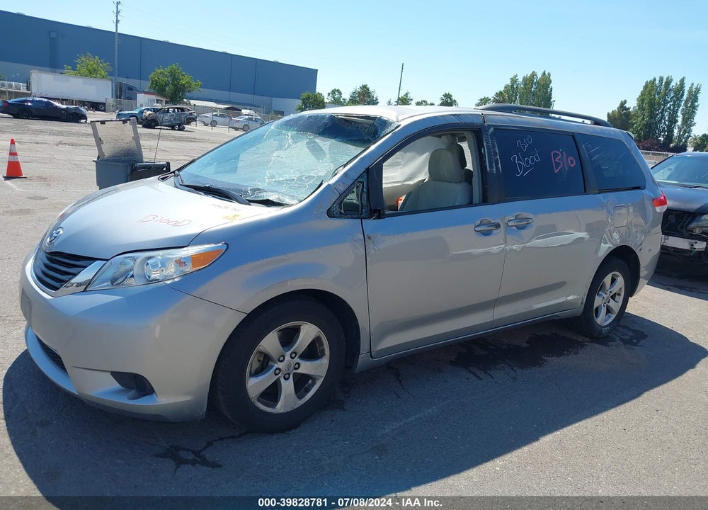 2012 TOYOTA SIENNA VIN: 5TDKK3DC3CS276490