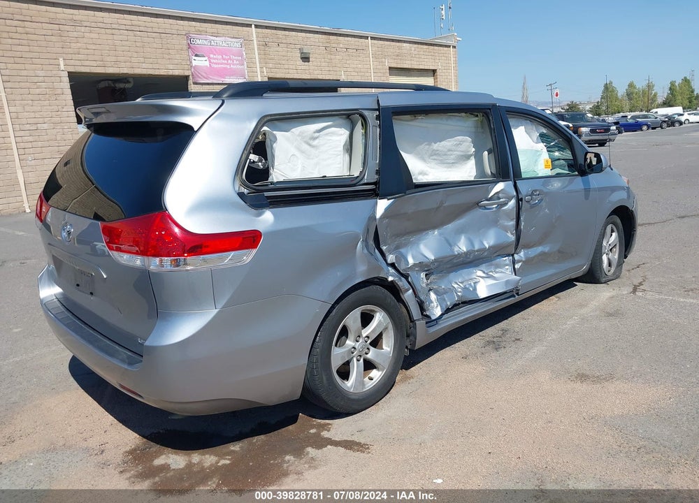 2012 TOYOTA SIENNA VIN: 5TDKK3DC3CS276490