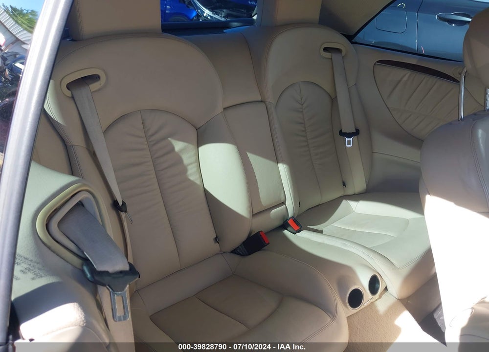 2009 MERCEDES-BENZ CLK 350 VIN: WDBTK56F59T106518