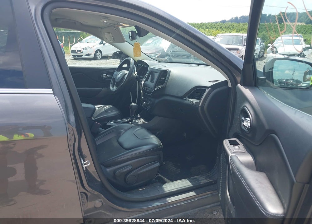 2020 JEEP CHEROKEE LATITUDE PLUS 4X4 VIN: 1C4PJMLB0LD617363