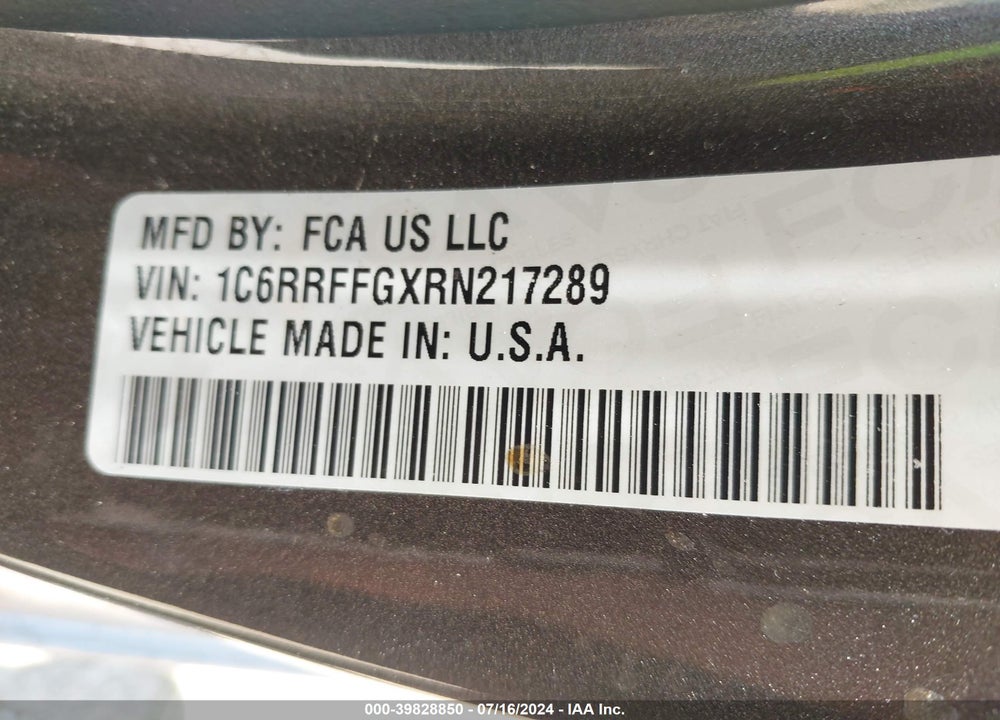 2024 RAM 1500 BIG HORN 4X4 5'7 BOX VIN: 1C6RRFFGXRN217289