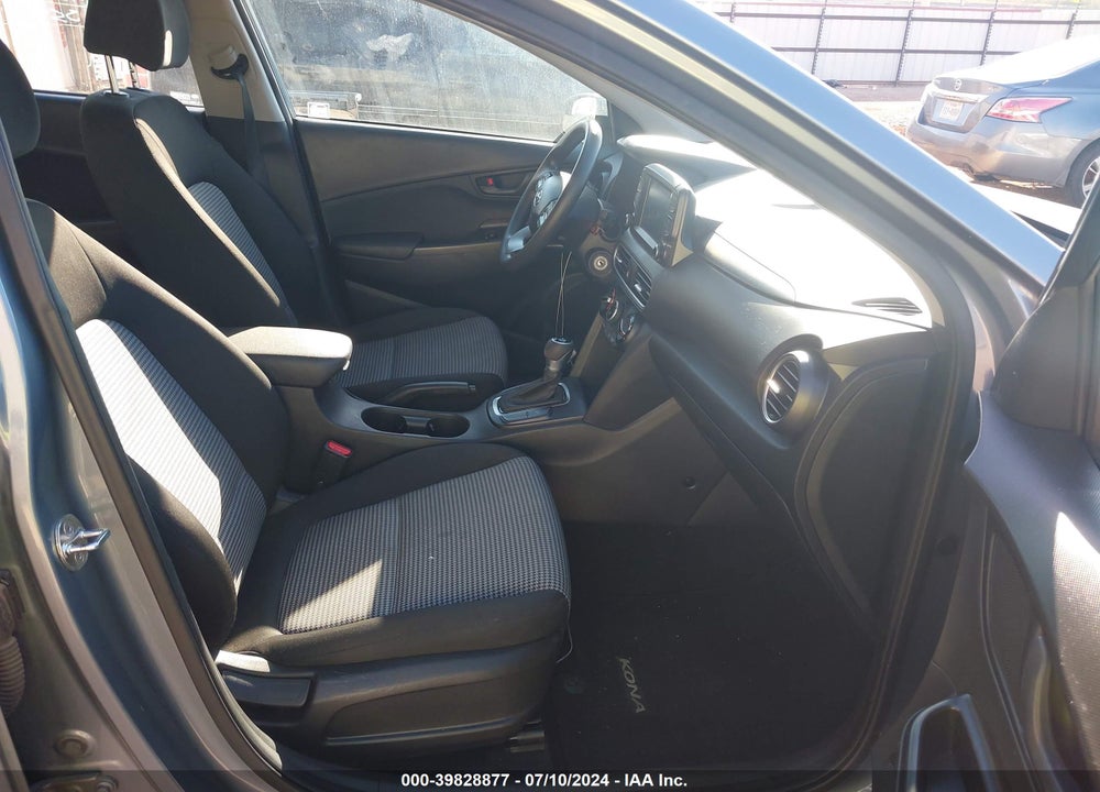 2019 HYUNDAI KONA SE VIN: KM8K12AA8KU291170