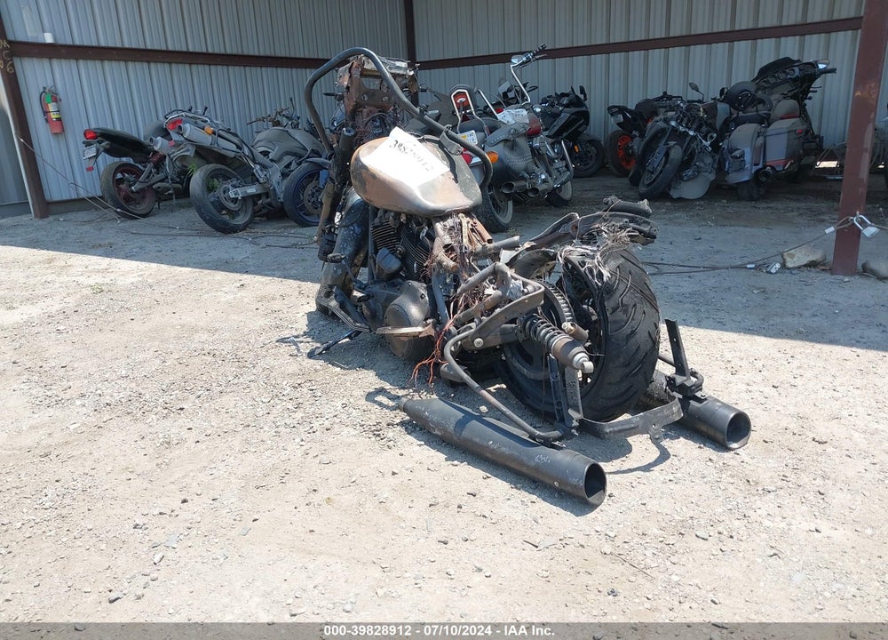 2021 HARLEY-DAVIDSON FLTRX VIN: 1HD1KHC10MB609714