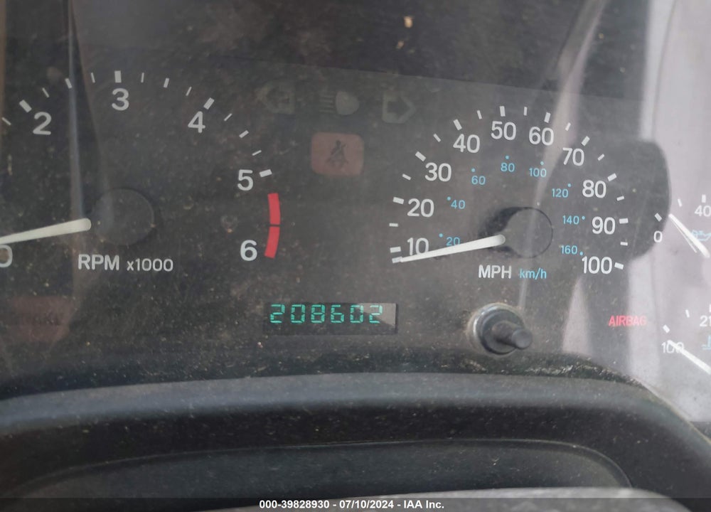 1998 JEEP WRANGLER SE VIN: 1J4FY29P4WP767584