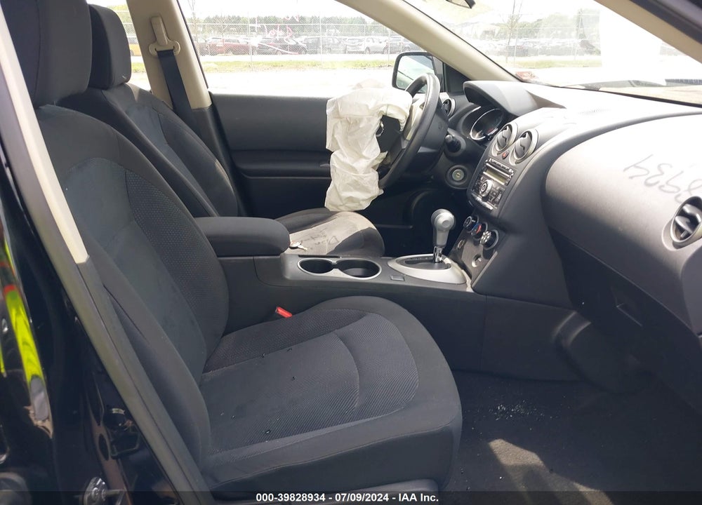 2014 NISSAN ROGUE SELECT S VIN: JN8AS5MT3EW615621