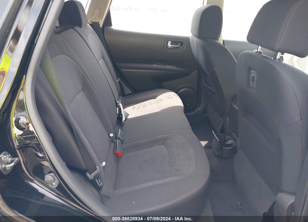 2014 NISSAN ROGUE SELECT S VIN: JN8AS5MT3EW615621