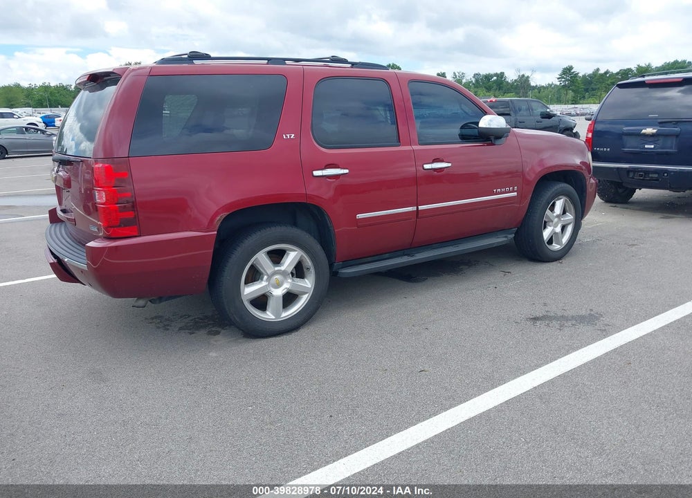 2009 CHEVROLET TAHOE LTZ VIN: 1GNFK33049R190628