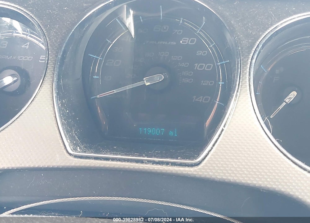 2010 FORD TAURUS SEL VIN: 1FAHP2EW4AG107462