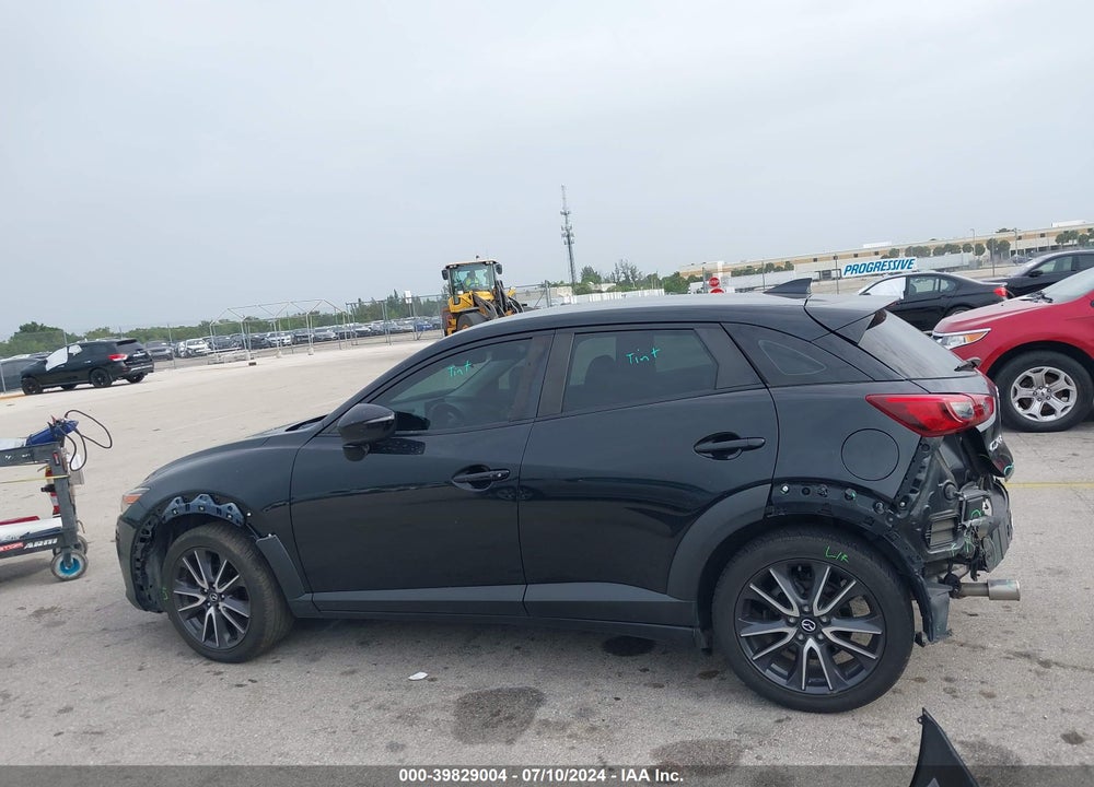 2018 MAZDA CX-3 TOURING VIN: JM1DKDC75J0325305