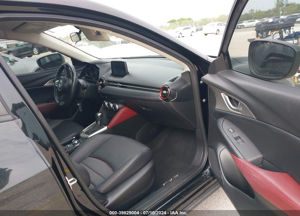 2018 MAZDA CX-3 TOURING VIN: JM1DKDC75J0325305