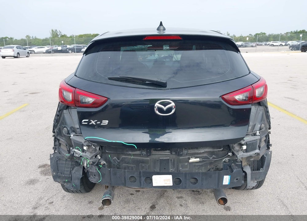 2018 MAZDA CX-3 TOURING VIN: JM1DKDC75J0325305
