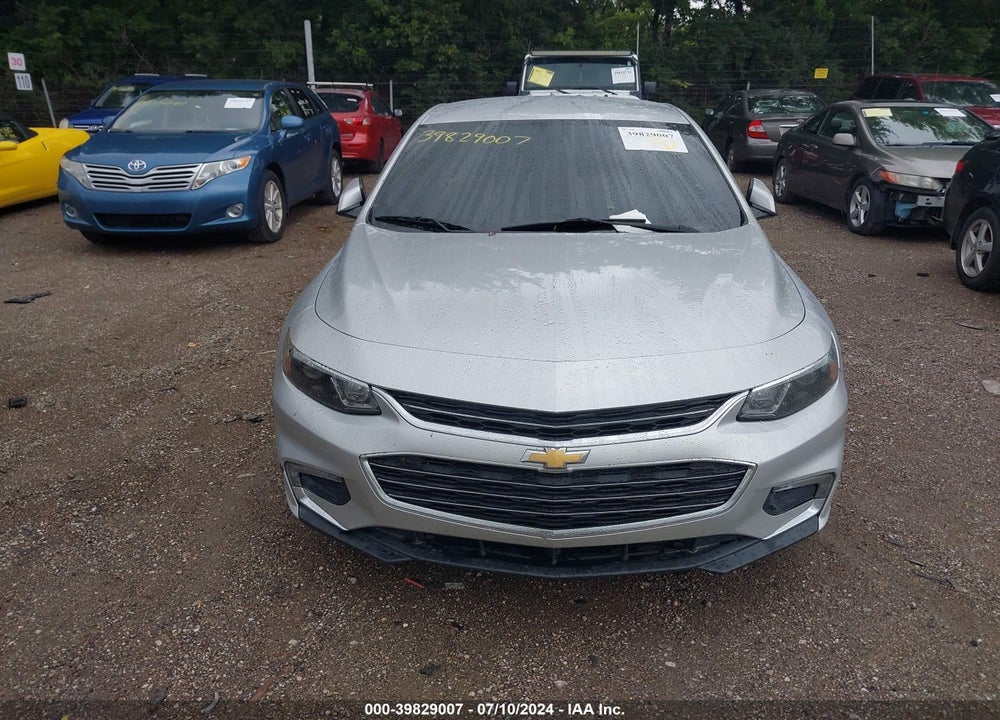 2018 CHEVROLET MALIBU VIN: 1G1ZD5ST8JF152311
