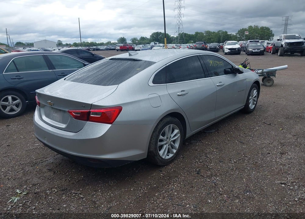 2018 CHEVROLET MALIBU VIN: 1G1ZD5ST8JF152311