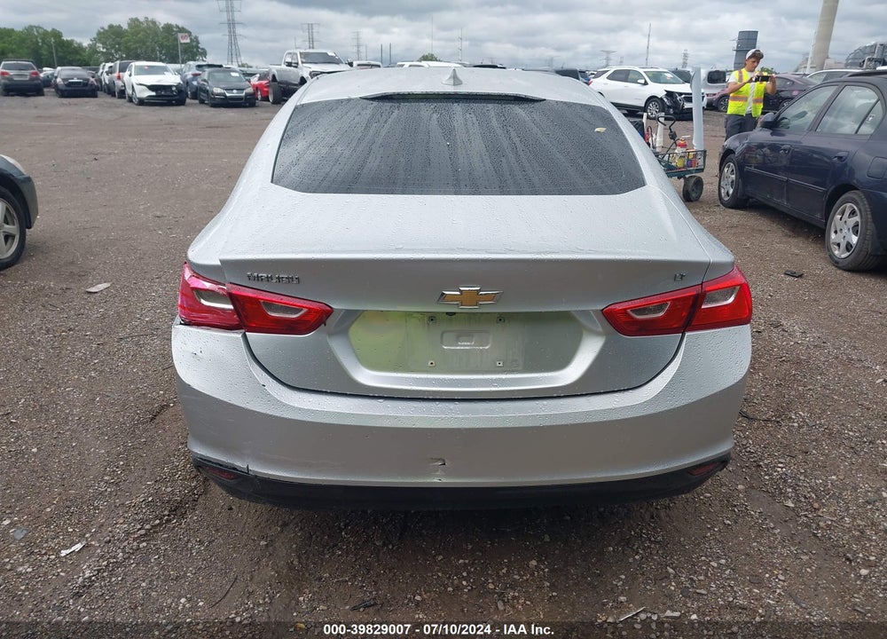 2018 CHEVROLET MALIBU VIN: 1G1ZD5ST8JF152311
