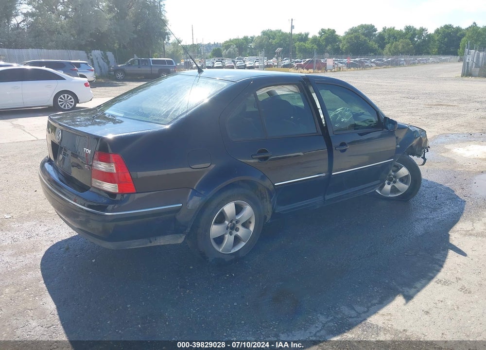 2004 VOLKSWAGEN JETTA VIN: 3VWSR69M84M092420