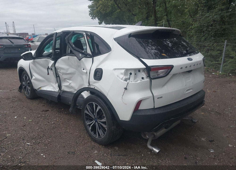 2022 FORD ESCAPE SE HYBRID VIN: 1FMCU0BZ7NUA10663
